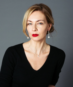 mature woman looking for a man