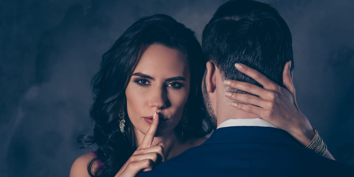 How to Find a Sugar Mama: Score Online and In Real Life – IWantMILF Blog seeking sugar momma